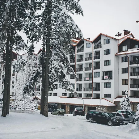 Private B27 In Gardens