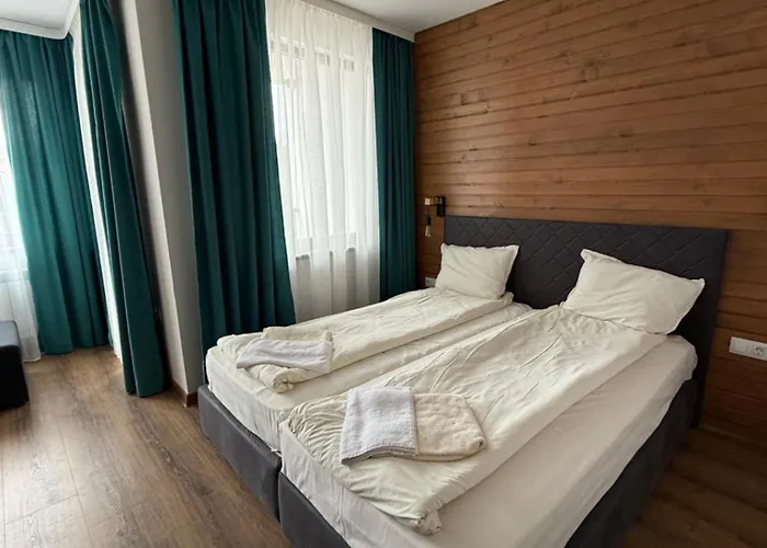 Private B27 In Gardens *